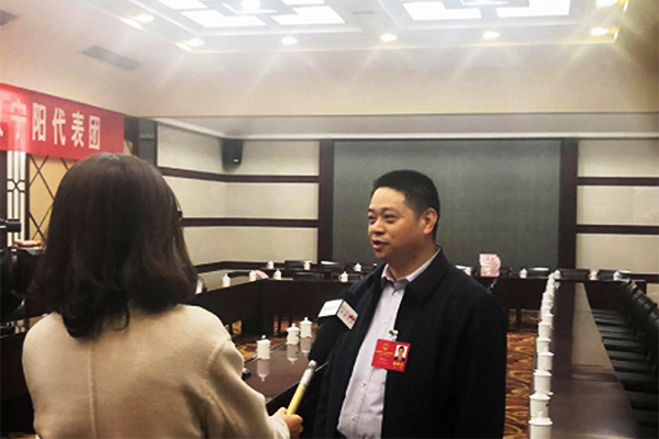 政協委員周滿山董事長接受泰安電視臺專訪